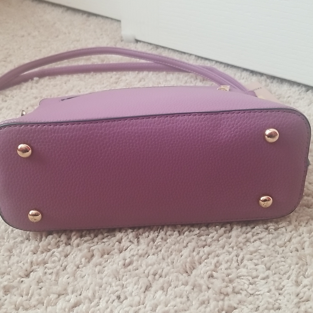 Handbag - Picture 5 of 7